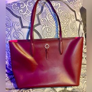 Authentic Kate Spade leather tote! Gently used, not a scratch on it!